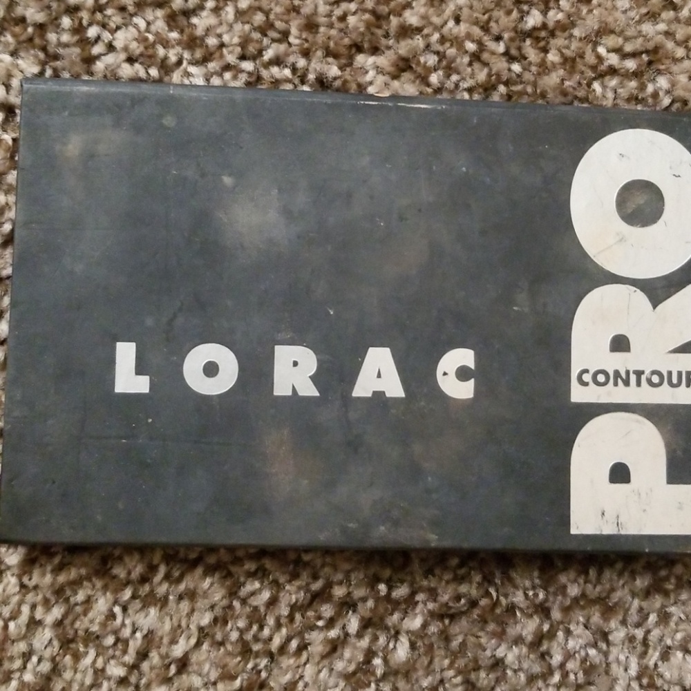 Lorac pro contour